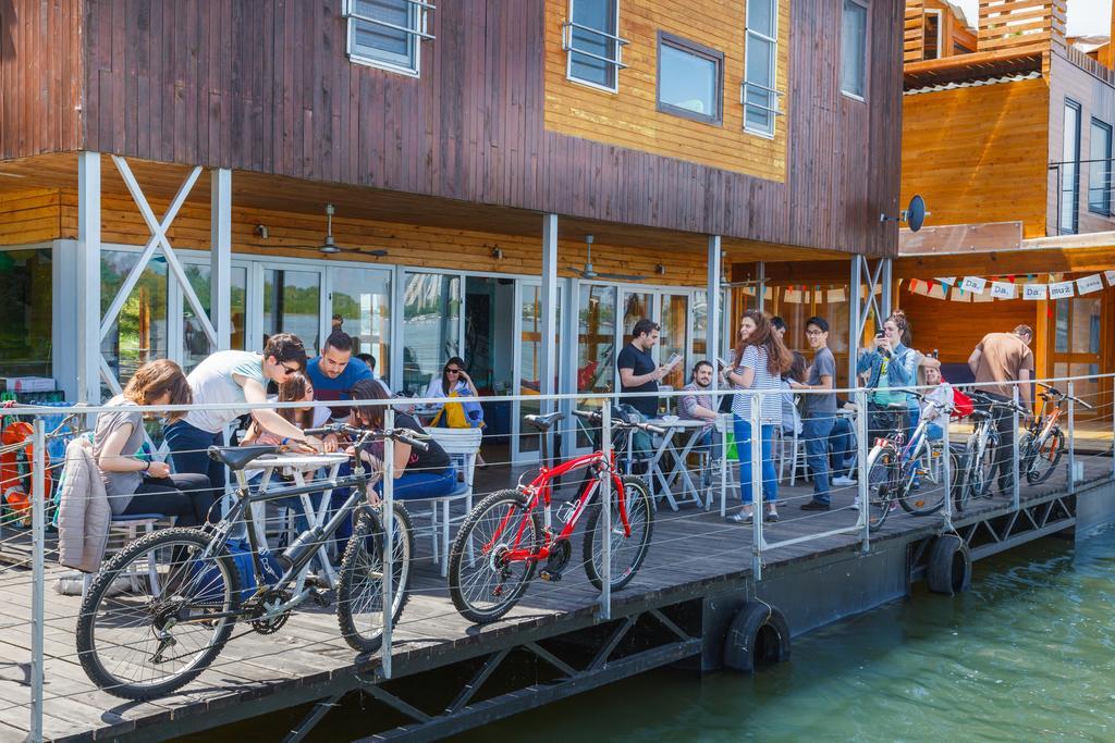 Arkabarka 2- Floating Dream Rooms And Apartments Belgrado Exterior foto
